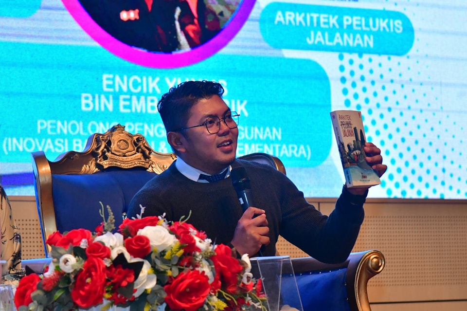 Program Bicara Buku